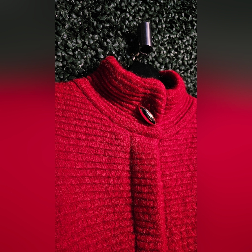 Vibrant Red Wool Knit Coat - Picture 3 of 6